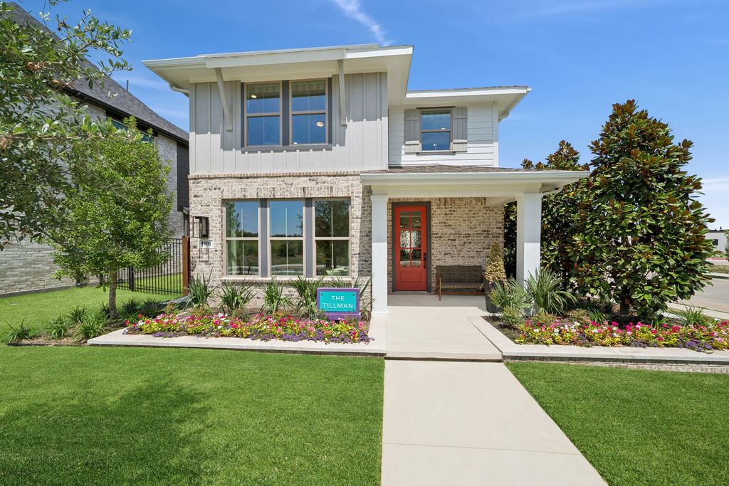 1001 Marigold Lane, Crowley, TX 76036