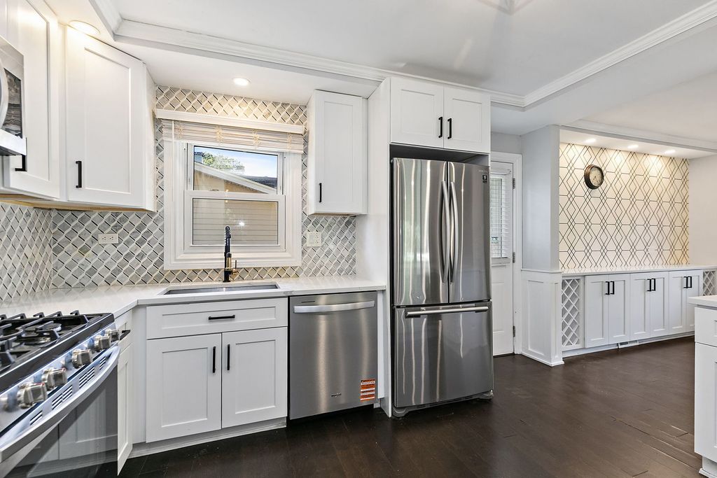 555 Lowden Avenue, Glen Ellyn, IL 60137 — photo 4