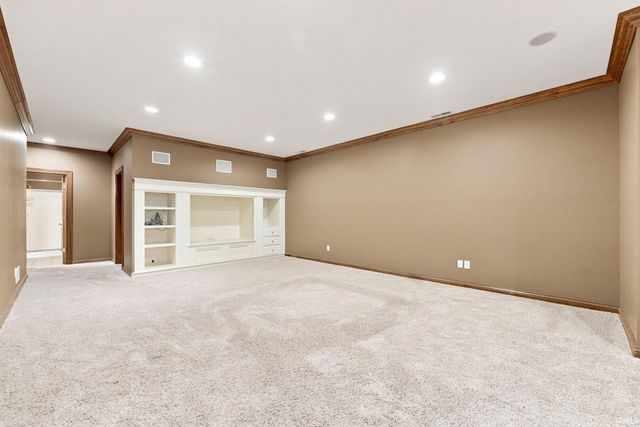 12210 Hawkins Way, Fort Wayne, IN 46814