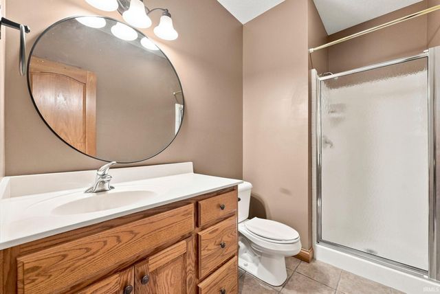 12210 Hawkins Way, Fort Wayne, IN 46814