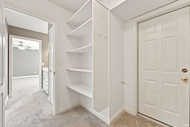 12210 Hawkins Way, Fort Wayne, IN 46814