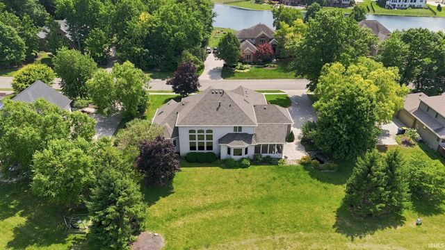 12210 Hawkins Way, Fort Wayne, IN 46814