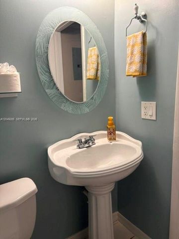 415 NW 85th Place 1701, Miami, FL 33126
