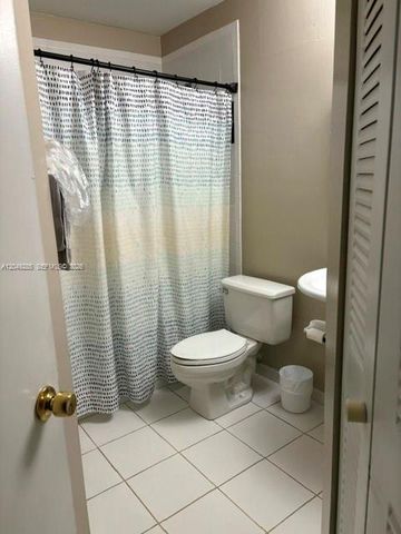 415 NW 85th Place 1701, Miami, FL 33126