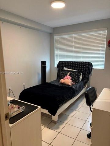 415 NW 85th Place 1701, Miami, FL 33126