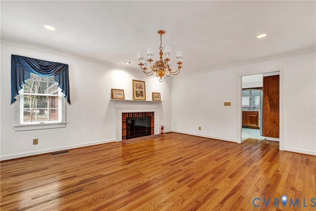 77 Gloucester Ct, Troutville, VA 24175