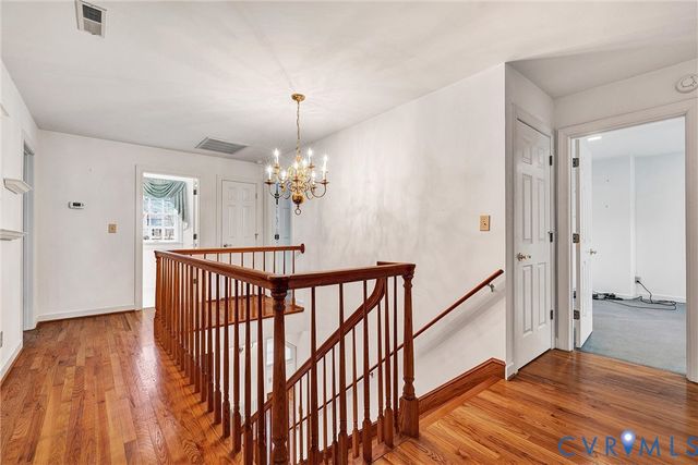 77 Gloucester Ct, Troutville, VA 24175