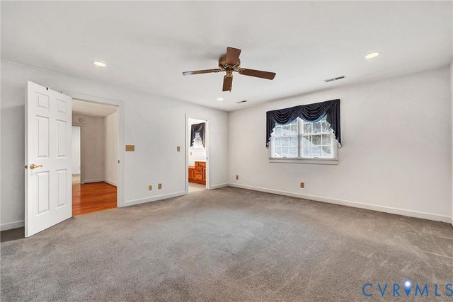 77 Gloucester Ct, Troutville, VA 24175