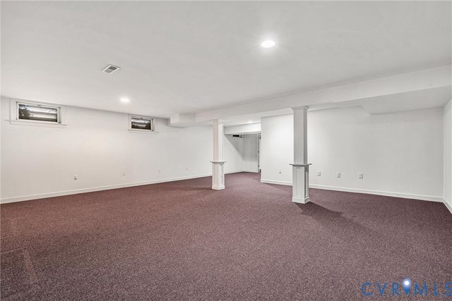 77 Gloucester Ct, Troutville, VA 24175