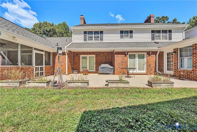 77 Gloucester Ct, Troutville, VA 24175