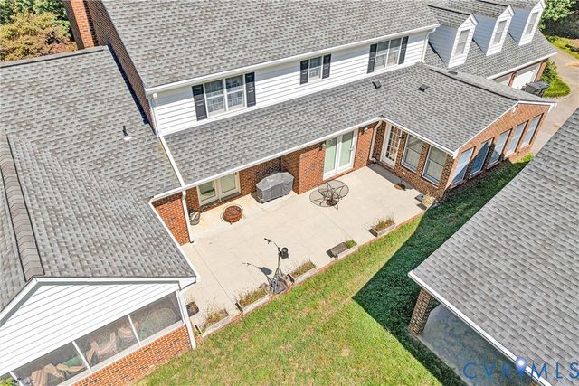77 Gloucester Ct, Troutville, VA 24175