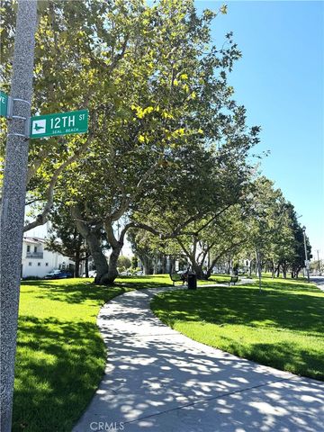 320 12th Street 2, Seal Beach, CA 90740