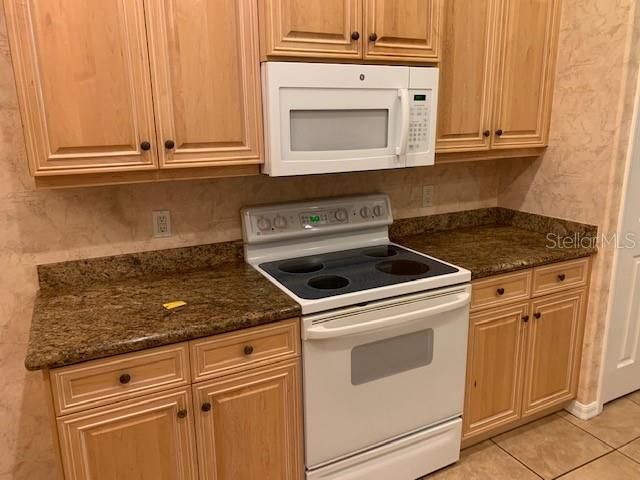 3625 SQUARE WEST LANE 4, Sarasota, FL 34238