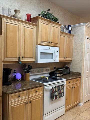 3625 SQUARE WEST LANE 4, Sarasota, FL 34238