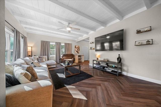 2200 NE 11TH COURT, Ocala, FL 34470