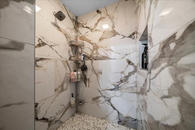 2200 NE 11TH COURT, Ocala, FL 34470