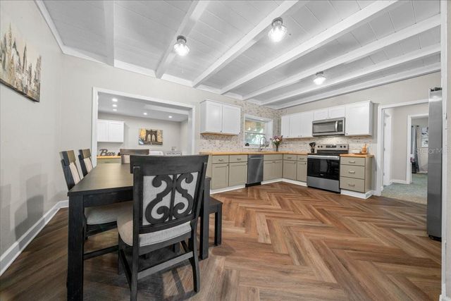 2200 NE 11TH COURT, Ocala, FL 34470