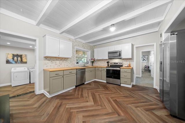 2200 NE 11TH COURT, Ocala, FL 34470