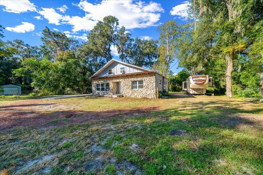 2200 NE 11TH COURT, Ocala, FL 34470