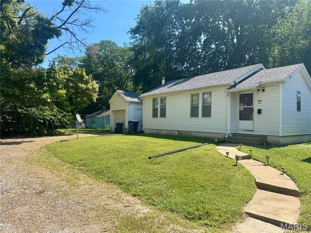 546 N 40th Street, Belleville, IL 62226