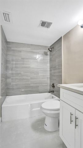 701 Pine Drive 104, Pompano Beach, FL 33060