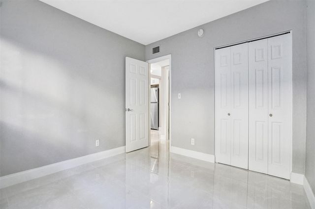 701 Pine Drive 104, Pompano Beach, FL 33060