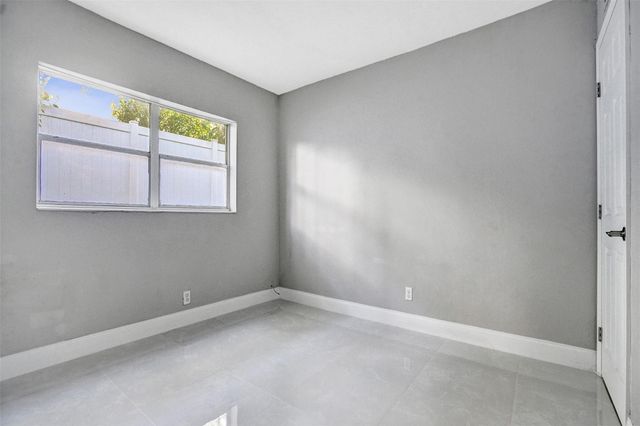 701 Pine Drive 104, Pompano Beach, FL 33060