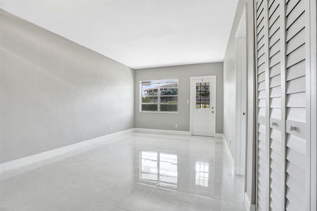 701 Pine Drive 104, Pompano Beach, FL 33060