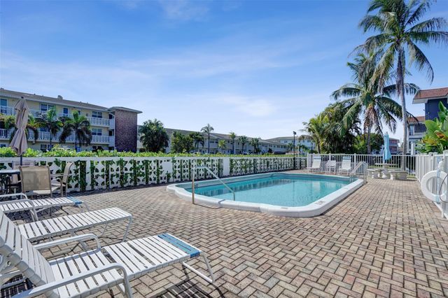 701 Pine Drive 104, Pompano Beach, FL 33060