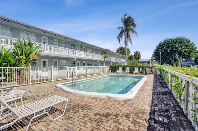 701 Pine Drive 104, Pompano Beach, FL 33060