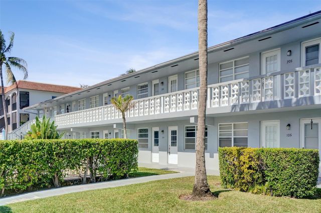 701 Pine Drive 104, Pompano Beach, FL 33060