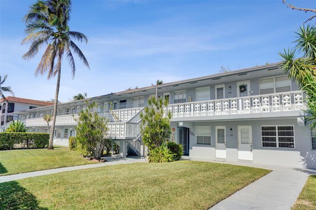 701 Pine Drive 104, Pompano Beach, FL 33060