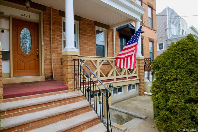 6622 79th Place, Middle Village, NY 11379