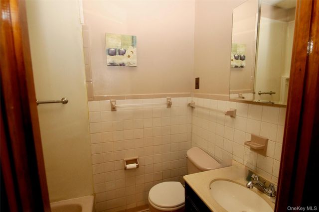 6622 79th Place, Middle Village, NY 11379