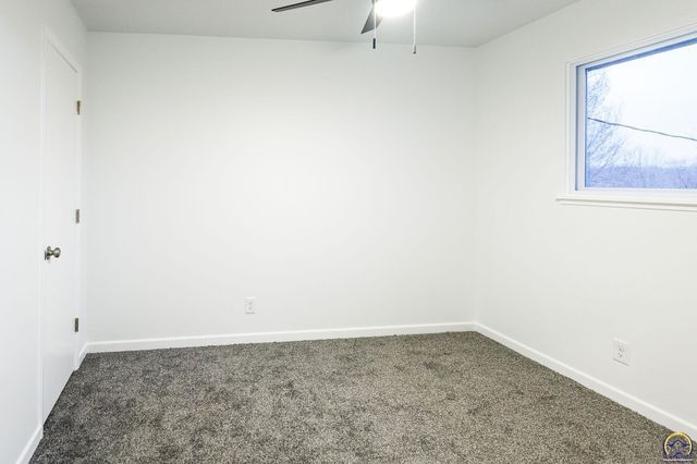 3732 SE Fremont St, Topeka, KS 66609