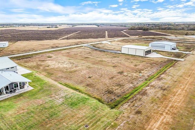 7787 Meteor Drive, Sealy, TX 77474