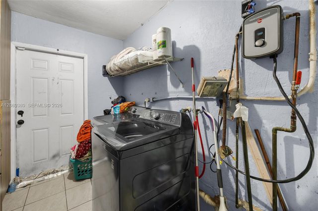 1947 SW 63rd Terrace, North Lauderdale, FL 33068