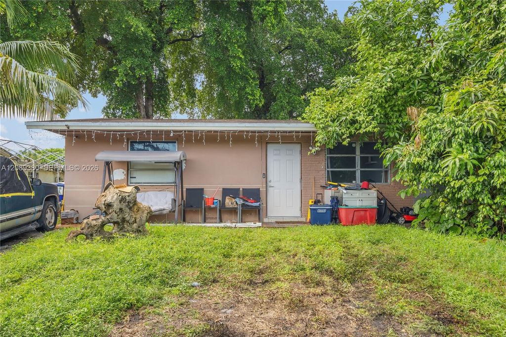 1947 SW 63rd Terrace, North Lauderdale, FL 33068