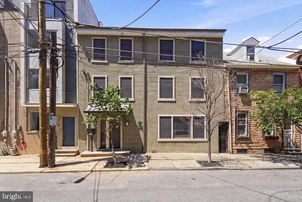 135 E ALLEN ST, PHILADELPHIA, PA 19125 — photo 2
