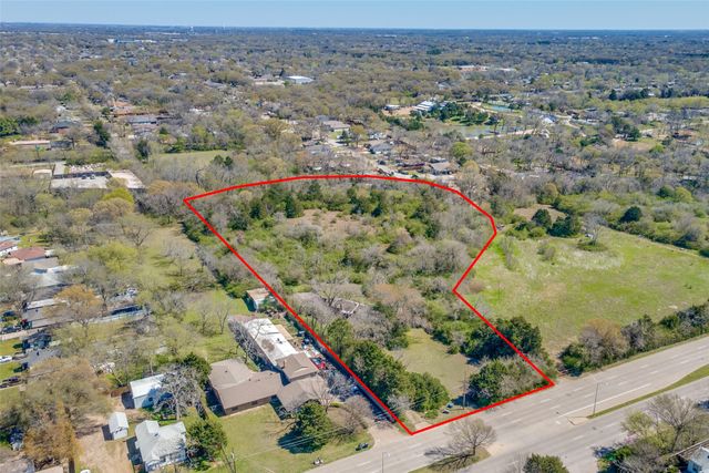 930 N Prairie Creek Road, Dallas, TX 75217