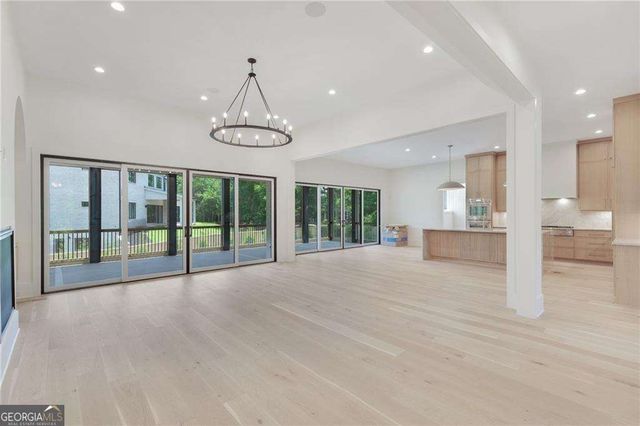 290 Christopher Robin Road, Alpharetta, GA 30005