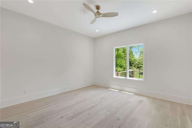 290 Christopher Robin Road, Alpharetta, GA 30005