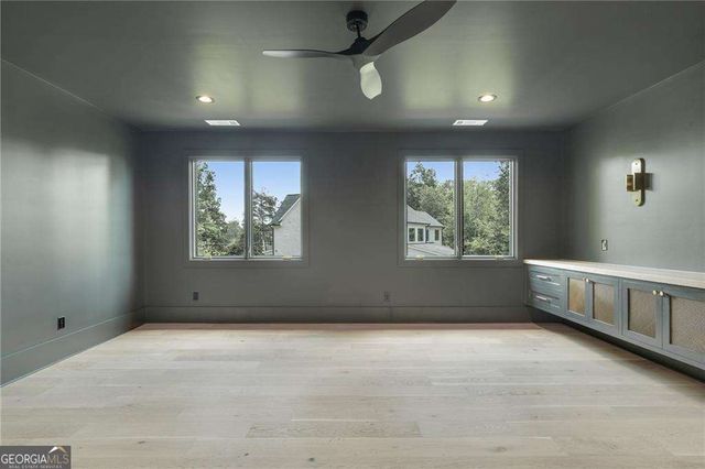 290 Christopher Robin Road, Alpharetta, GA 30005