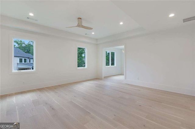 290 Christopher Robin Road, Alpharetta, GA 30005