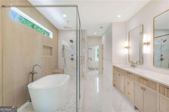 290 Christopher Robin Road, Alpharetta, GA 30005