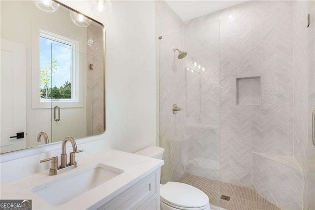 290 Christopher Robin Road, Alpharetta, GA 30005