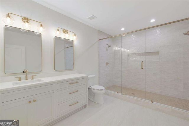 290 Christopher Robin Road, Alpharetta, GA 30005