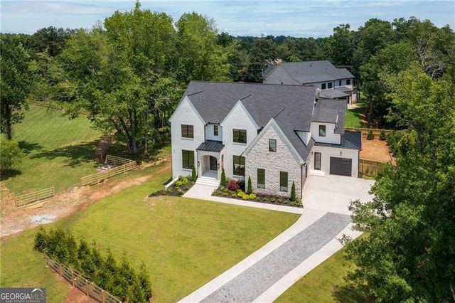 290 Christopher Robin Road, Alpharetta, GA 30005