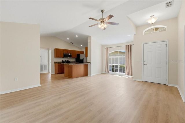 1910 JOHN ARTHUR WAY, Lakeland, FL 33803