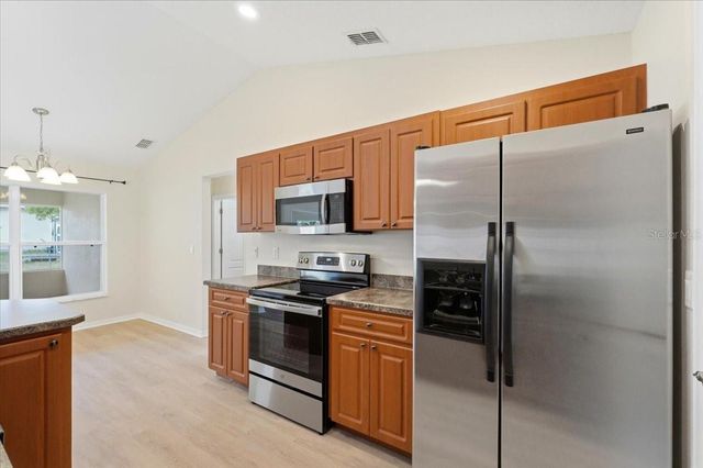 1910 JOHN ARTHUR WAY, Lakeland, FL 33803